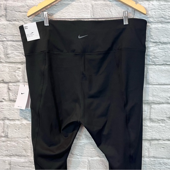 NWT Nike One - Women’s 3X High-Waisted Full-Length Split-Hem Leggings Training - Picture 7 of 15